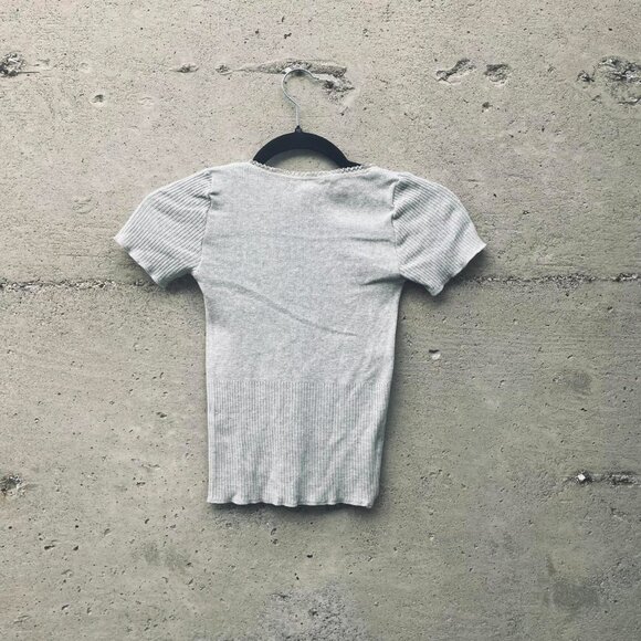 ♡︎ grey y2k knit baby tee ♡︎ - Picture 2 of 2